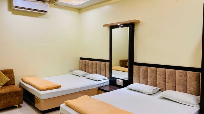 Deluxe four bed room, second view